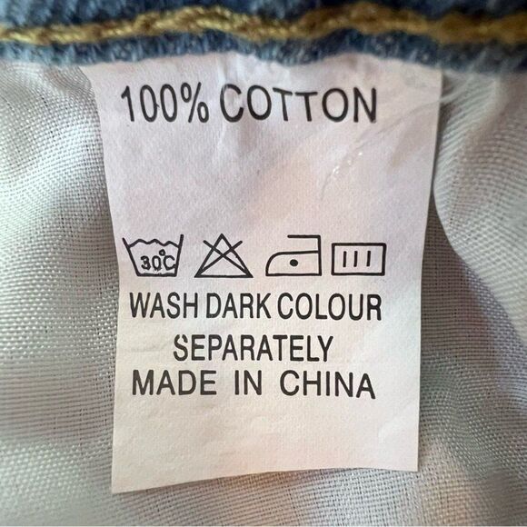 Raised By Wild Treetops Light Washed Denim Shorts Size 12 - Picture 4 of 6